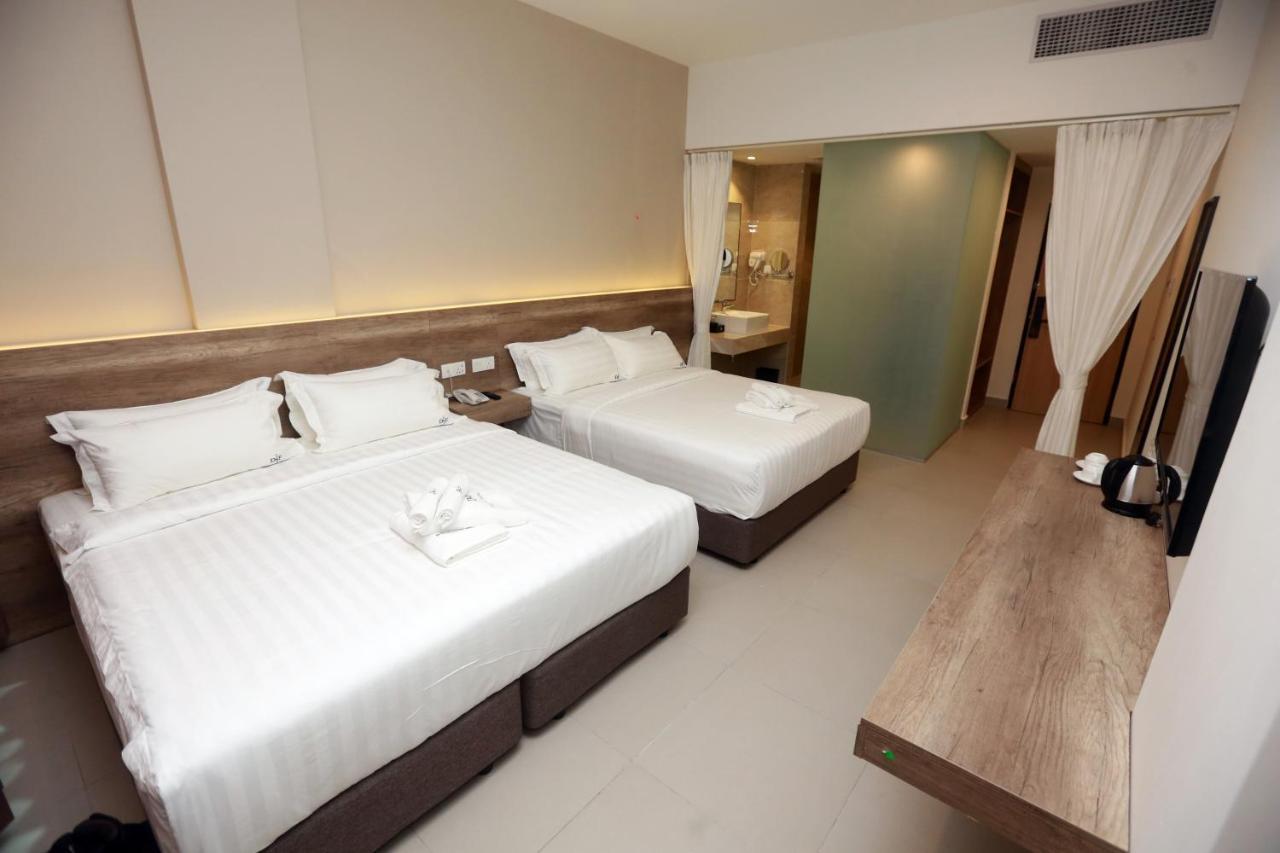 D&F Boutique Hotel Seremban 2 Bagian luar foto