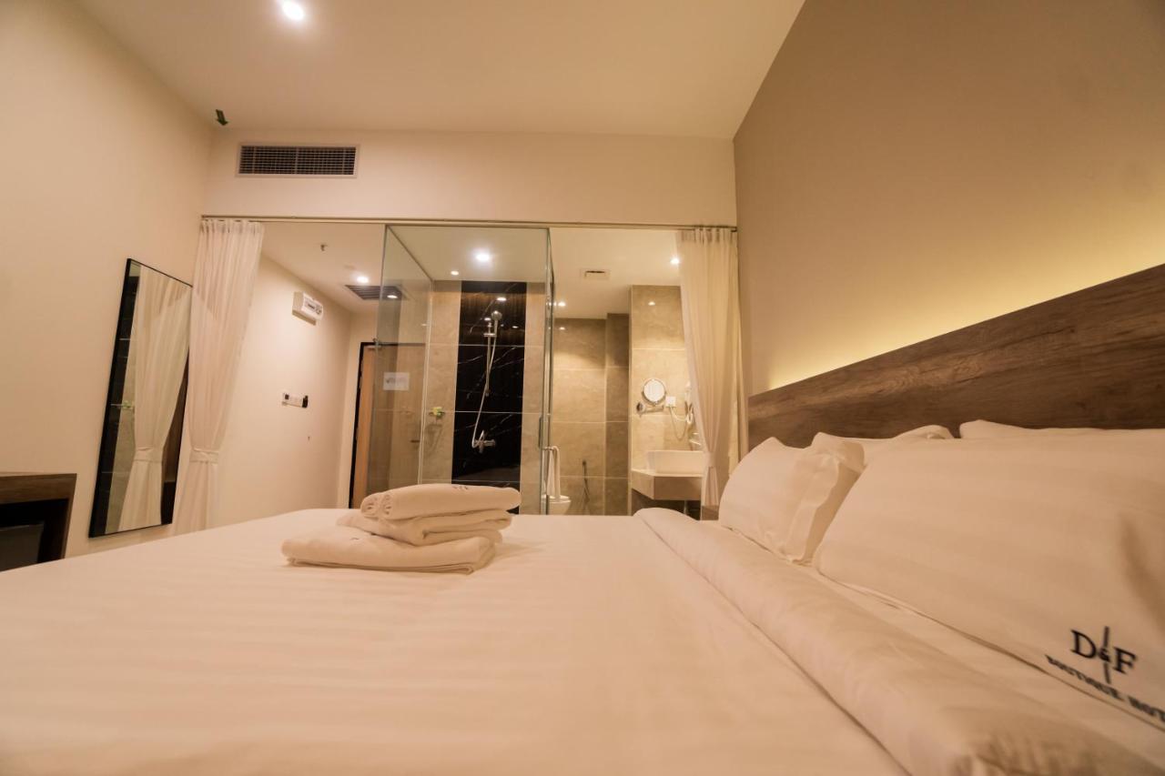 D&F Boutique Hotel Seremban 2 Bagian luar foto