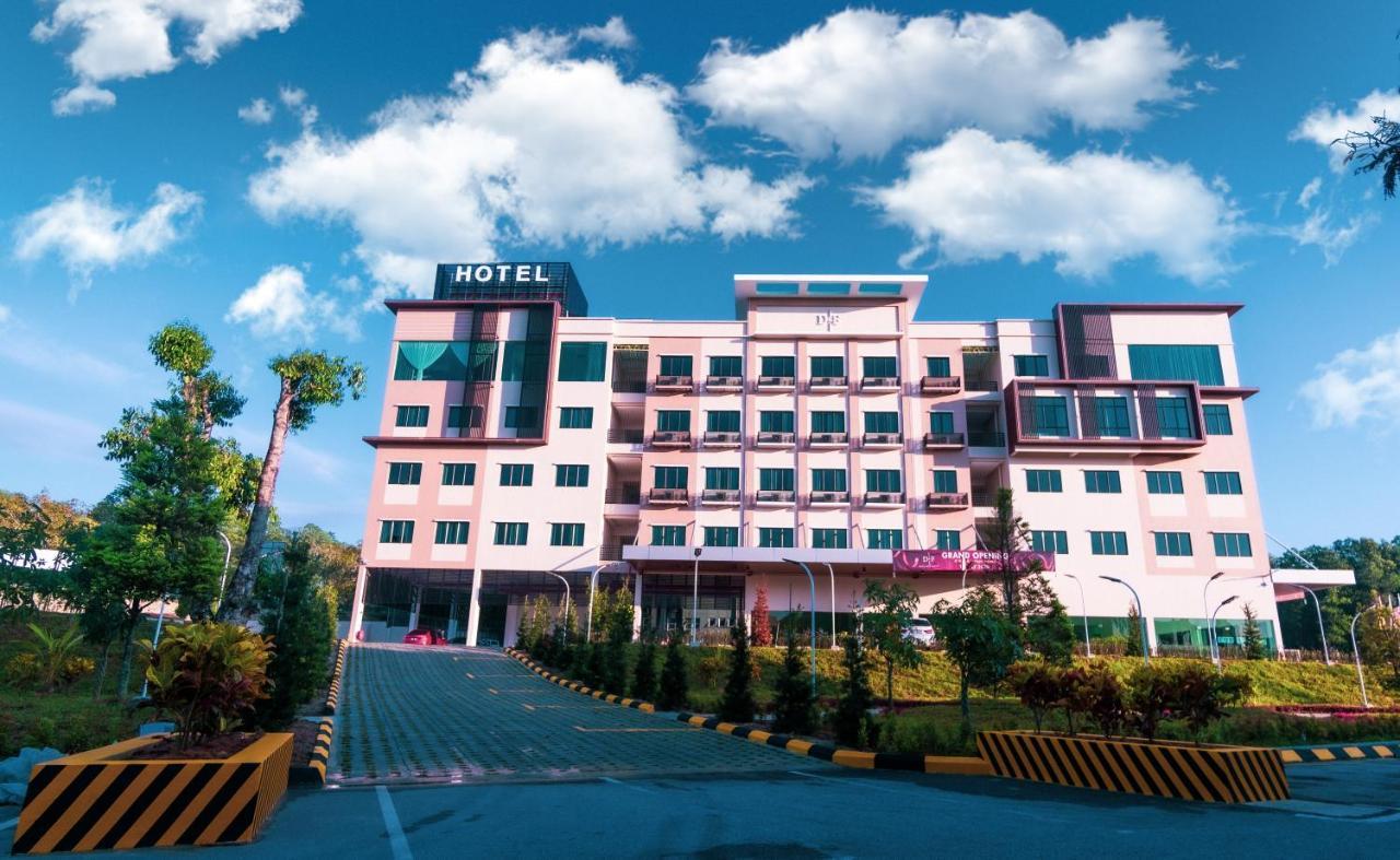 D&F Boutique Hotel Seremban 2 Bagian luar foto